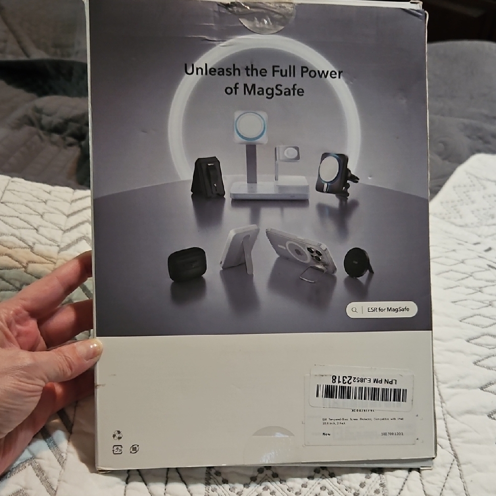 MagSafe Compatible Wearable Electronics